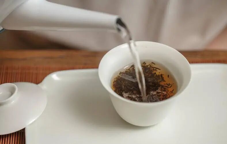 为什么你泡的红茶不好喝？新手一学就会的泡茶方法