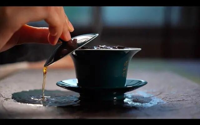 为什么你泡的红茶不好喝？新手一学就会的泡茶方法