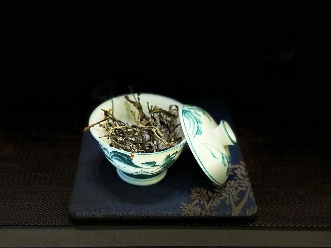生活最好的方式：喝茶，运动，早睡