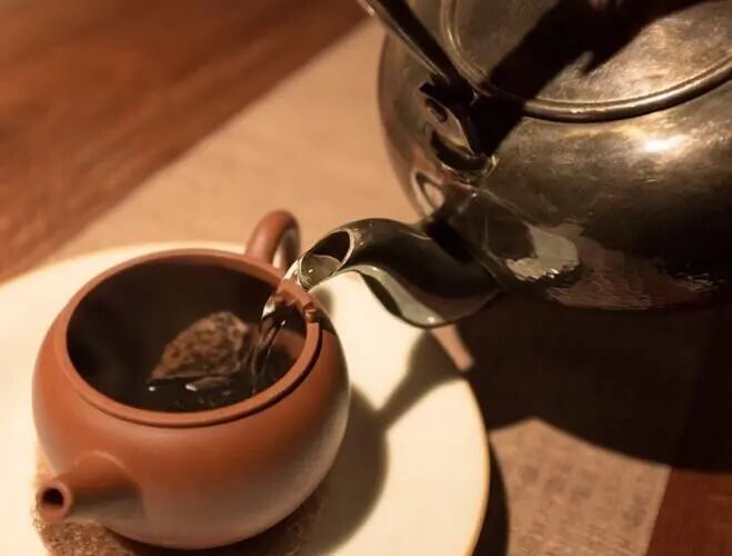 为什么你泡的茶又苦又涩？新手一学就会的泡茶方法