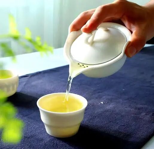 为什么你泡的茶又苦又涩？新手一学就会的泡茶方法