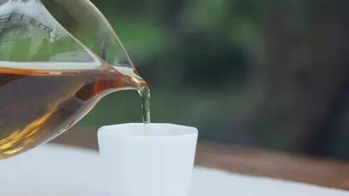 中年人最大的体面：给自己留一杯茶的时间