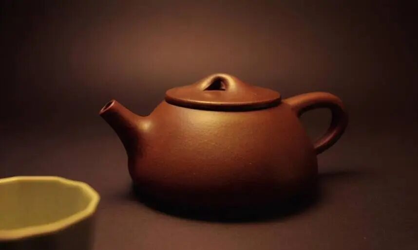 你存的普洱茶,真的在变好吗?揭开“越陈越香”背后的真实逻辑(深度好文)