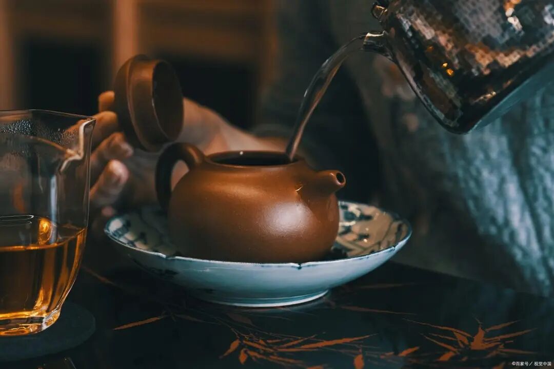 你存的普洱茶,真的在变好吗?揭开“越陈越香”背后的真实逻辑(深度好文)