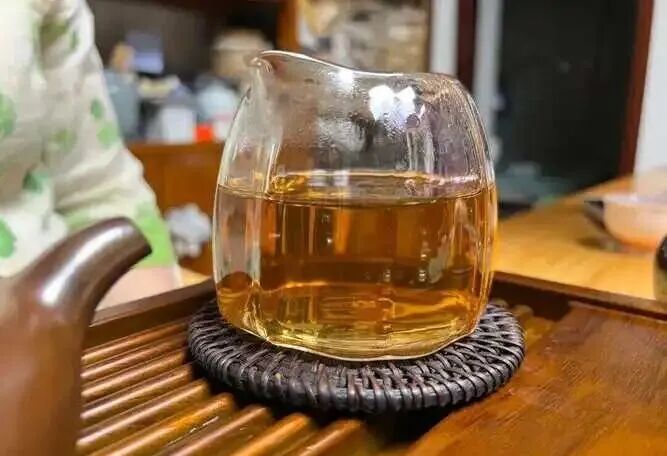为什么喝过易武茶的人,很少再换口味?