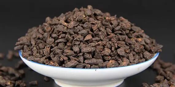 骂得越狠，卖得越疯？碎银子和小青柑，到底打了谁的脸？