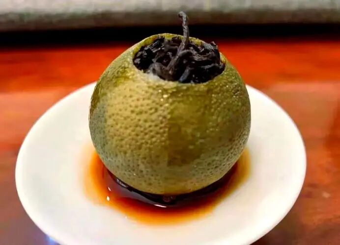 骂得越狠,卖得越疯?碎银子和小青柑,到底打了谁的脸?